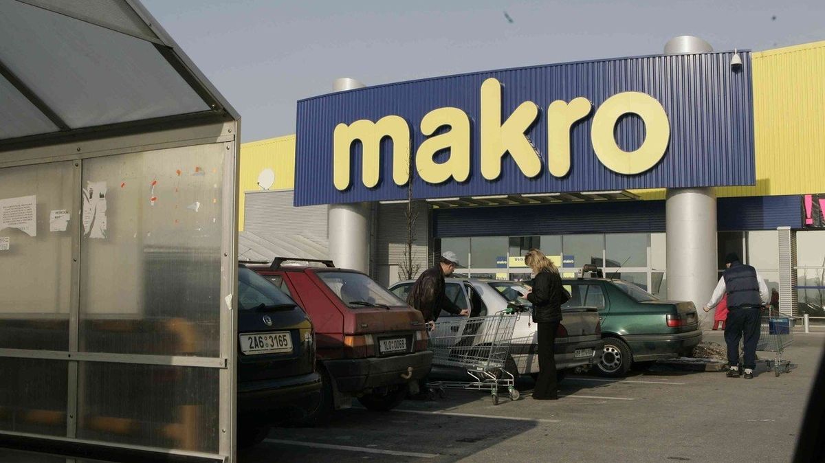 Die Firmen Křetínského und Tkáč wurden Teil der Eigentümer des Lebensmittelgeschäfts Makro